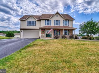 63 Meade Dr, Carlisle, PA 17013