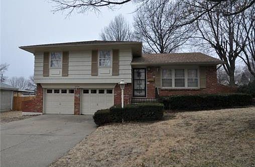 1st image of 3724 S Greenwich Ln