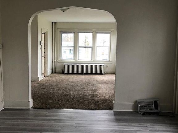 4th image of 3236 Michigan St APT 1