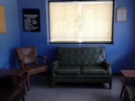 2nd image of 1319 W Hill Ave