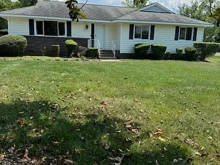 600 Wheat Mill Rd — Photo 1