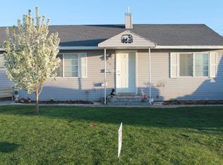 210 Sunset Dr, Idaho Falls, ID 83402