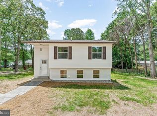 1235 Calvert Beach Rd, Saint Leonard, MD 20685