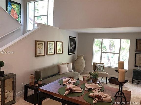 4th image of 1725 Palm Cove Blvd