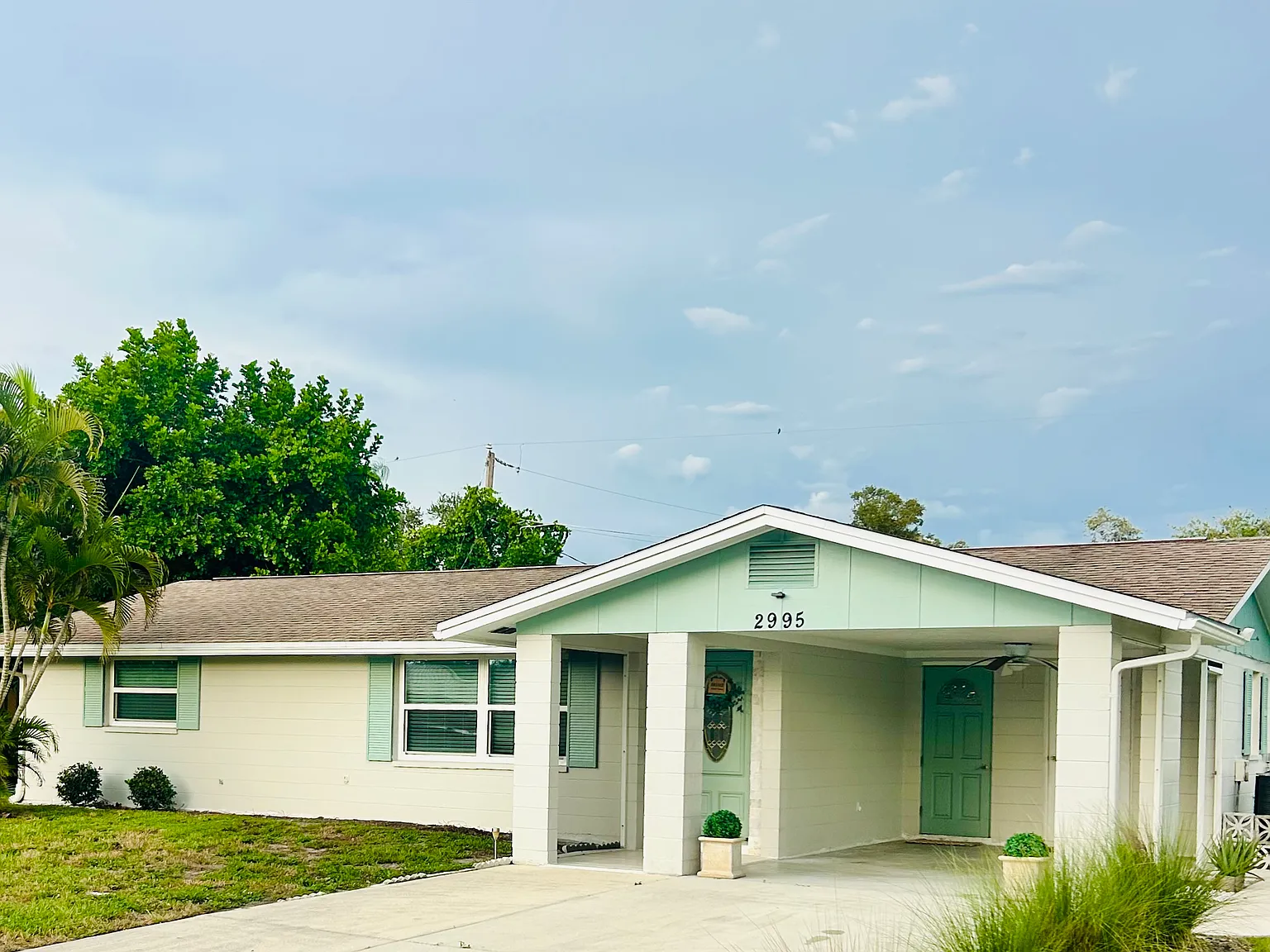 2 bed, 1.5 bath, 1055 sqft, $2,000 — Photo 4