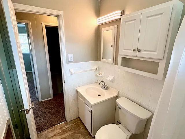809 Randolph St #2 — Photo 16
