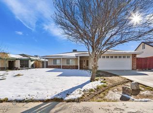 908 S Green St, Tehachapi, CA 93561