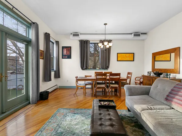 173 East 120th Street image 2 of 12