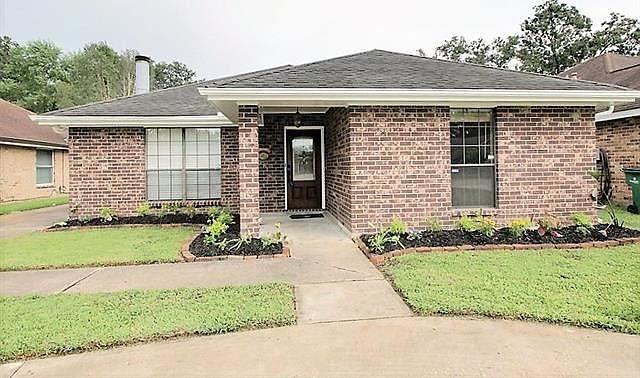 1st image of 235 Longview Dr