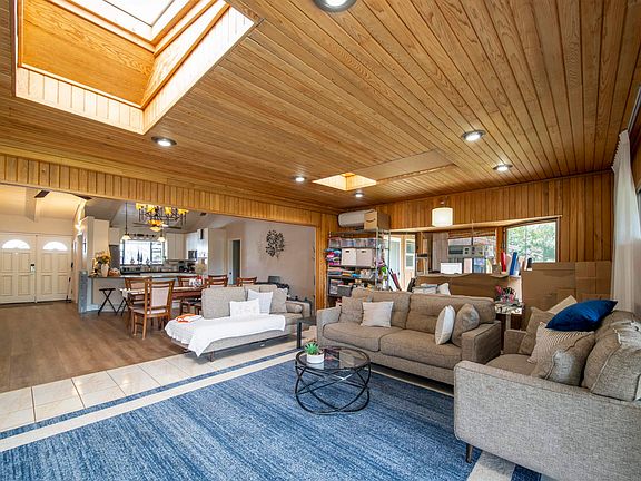 5th image of 4996 Lower Honoapiilani Rd