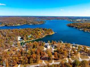 505 E Tri Lakes Dr, Horseshoe Bend, AR 72512