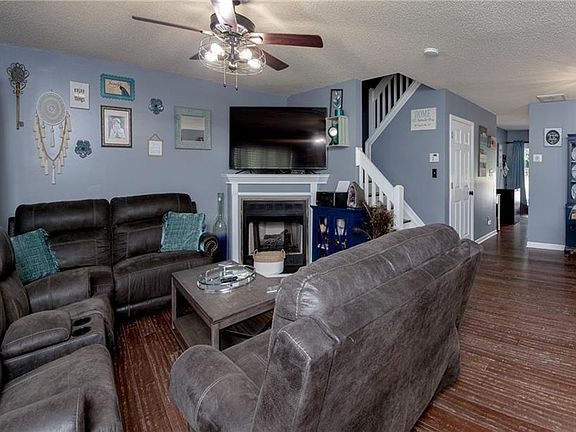 2nd image of 6303 Bermuda Way