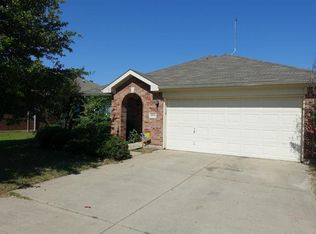 4804 Topaz Ln, Granbury, TX 76049