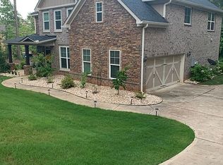 50 Winding Lake Dr, Hamilton, GA 31811