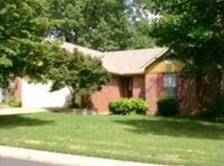 9 Hickory Ridge Dr, Benton, AR 72019