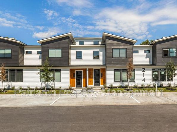 214 Lynn Dr #301