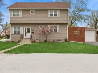 213 Hunter St, Thornton, IL 60476