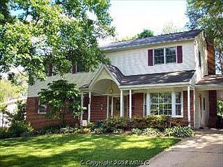 1st image of 8611 Sinon St