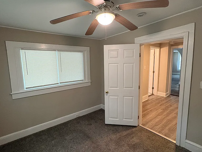 961 Lena St NW #A — Photo 22
