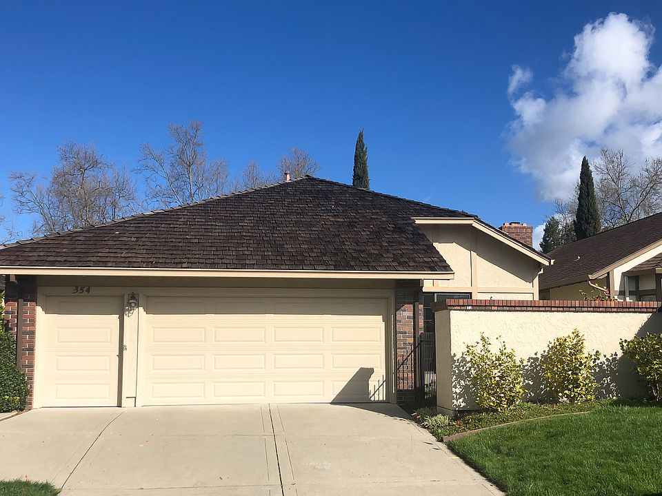 1st image of 354 Jacaranda Dr