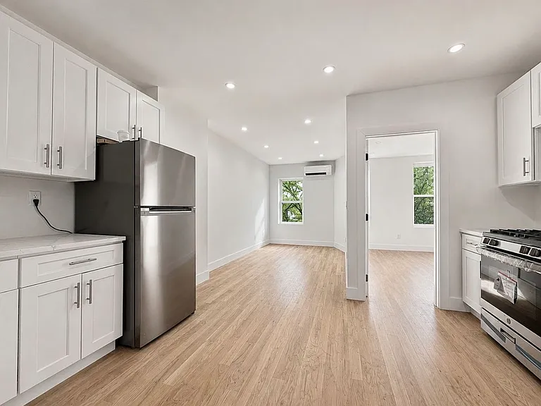1588 Eastern Pkwy #1D — Photo 2