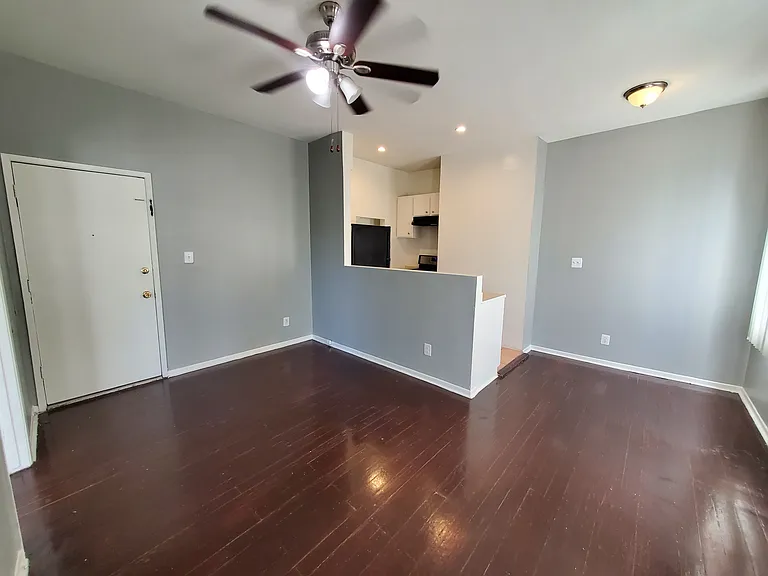 3020 Altura St #4 — Photo 3
