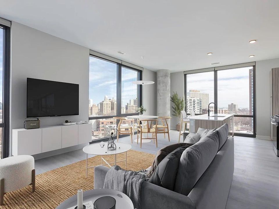 1st image of 4602 N Broadway St #712