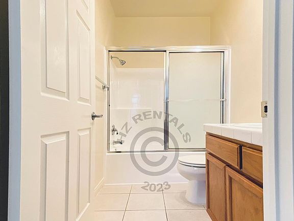 4th image of 4527 Coldwater Canyon Ave #3
