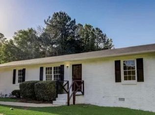 1445 E McIntosh Rd, Griffin, GA 30223