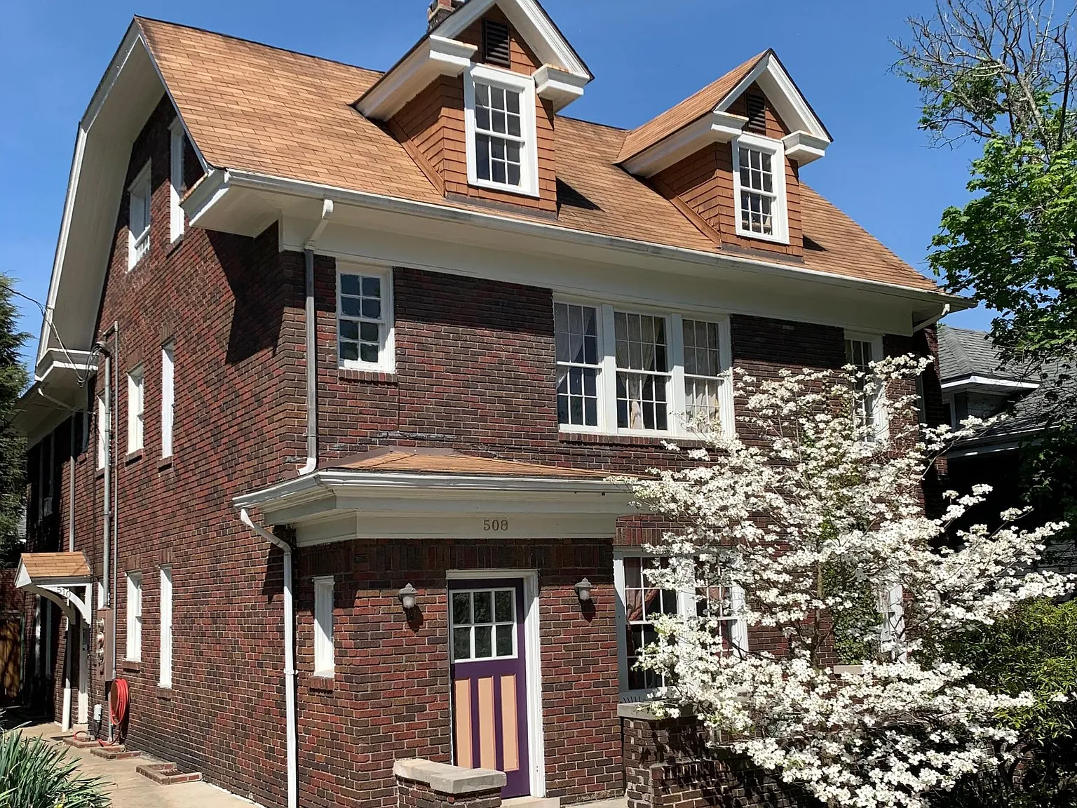 510 Grand St — Photo 2