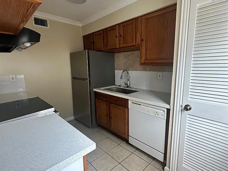 1433 Cedar Post Ln #41 — Photo 7