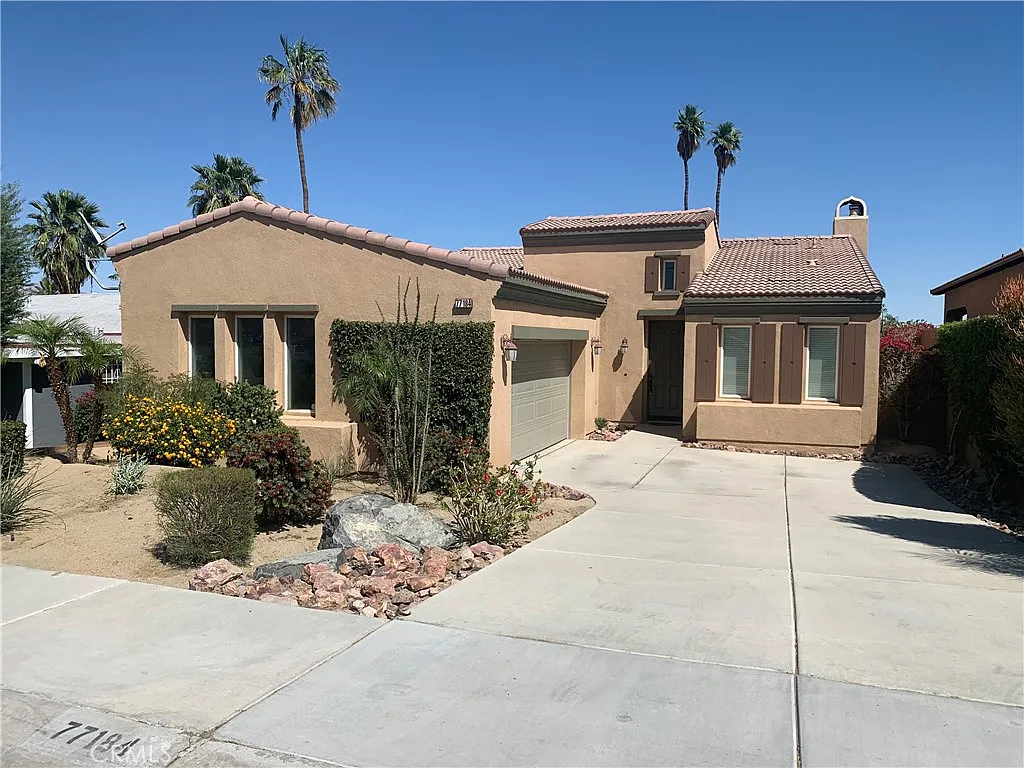 Building Photo - 77184 California Dr