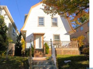 129 Henry St, Palisades Park, NJ 07650