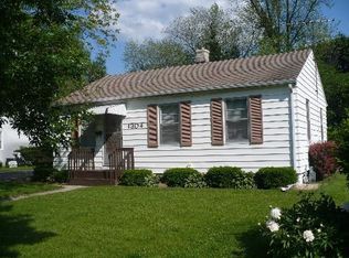 1304 Roosevelt Ave, Joliet, IL 60435