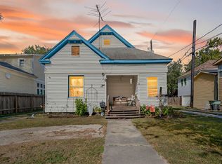 403 E 8th St, Houston, TX 77007