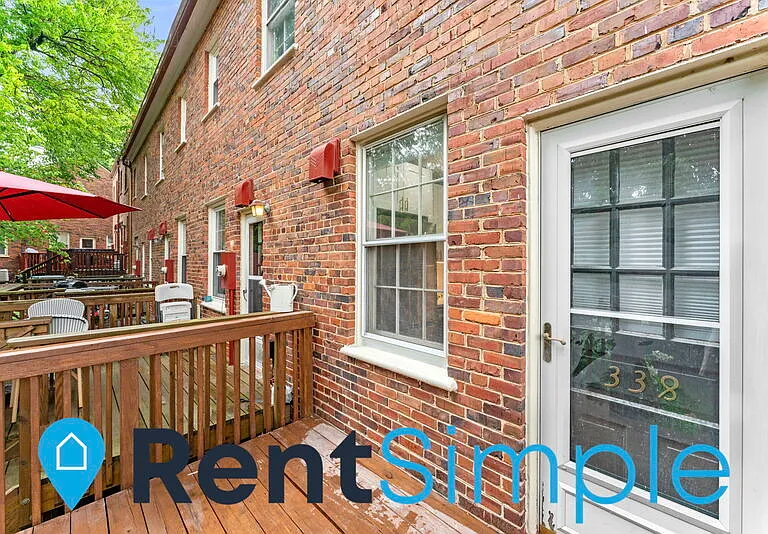 1300 S Barton St #338 — Photo 37