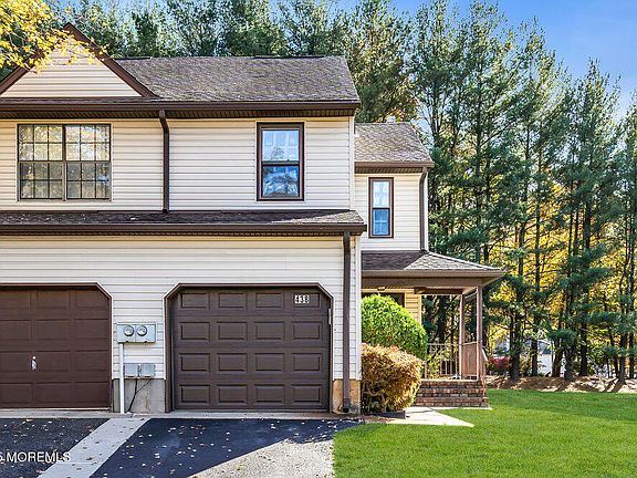 3rd image of 438 Oak Knoll Dr #438