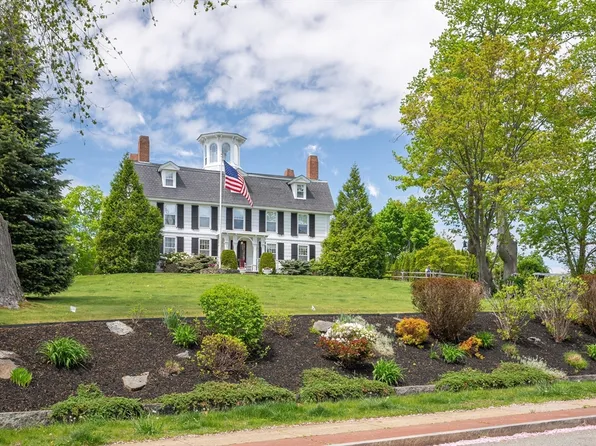 247 Main St, Somerset, MA 02726