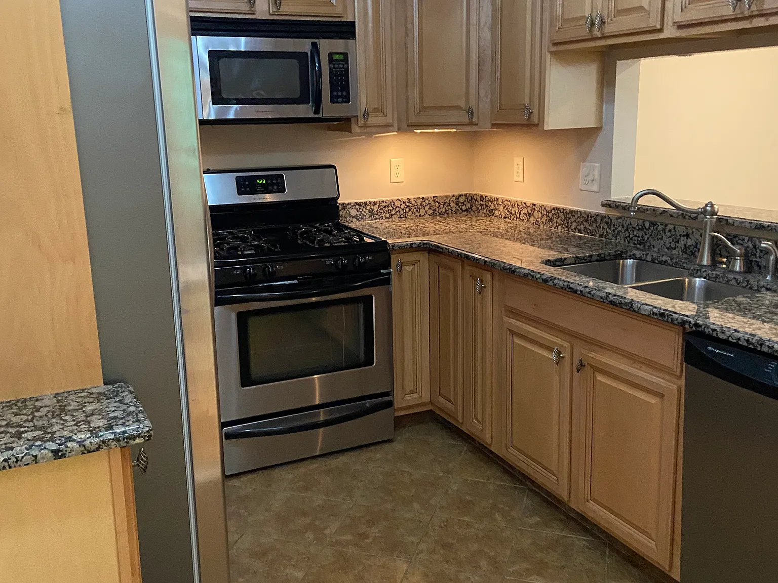 1249 Island Dr — Photo 4