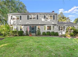 3 Wisteria Ln, Westport, CT 06880
