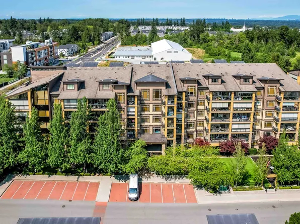 8067 207th St #301, Langley, BC V2Y 0P1