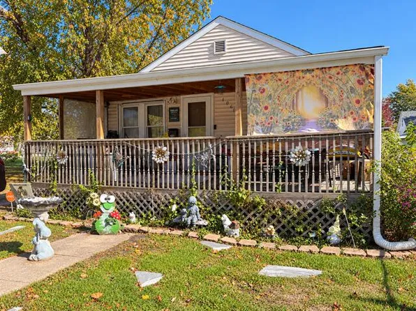 406 Hoyt St, Michigan City, IN 46360