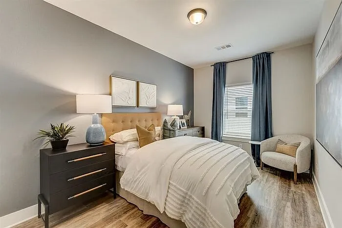 4525 Colosseum Way — Photo 39