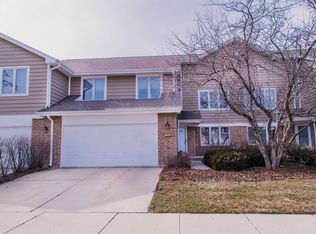 286 Brunswick Dr, Buffalo Grove, IL 60089