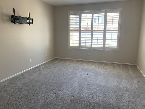 5th image of 1088 Vallejo St