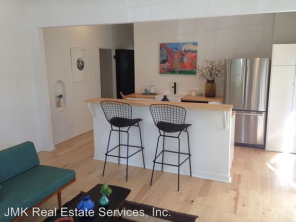 4th image of 414 N Curson Ave APT 200