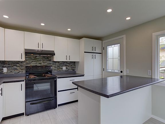 4th image of 129 Johel Rd