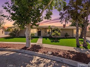 1375 N Chestnut Ave, Rialto, CA 92376