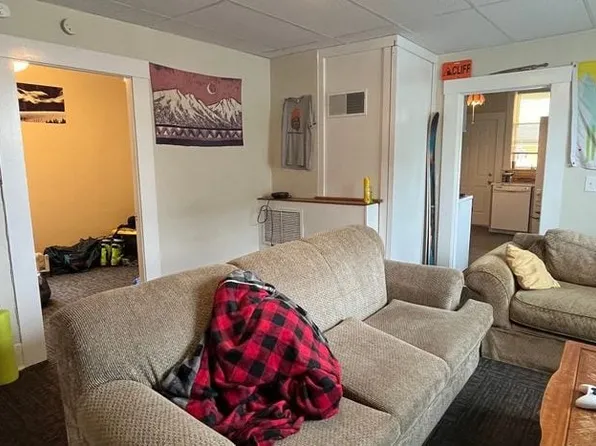 409 Lakeway Dr #101, Bellingham, WA 98225