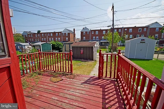 7457 Lawrence Rd — Photo 22